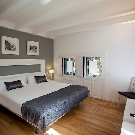 Hotel Sitges Bagian luar foto