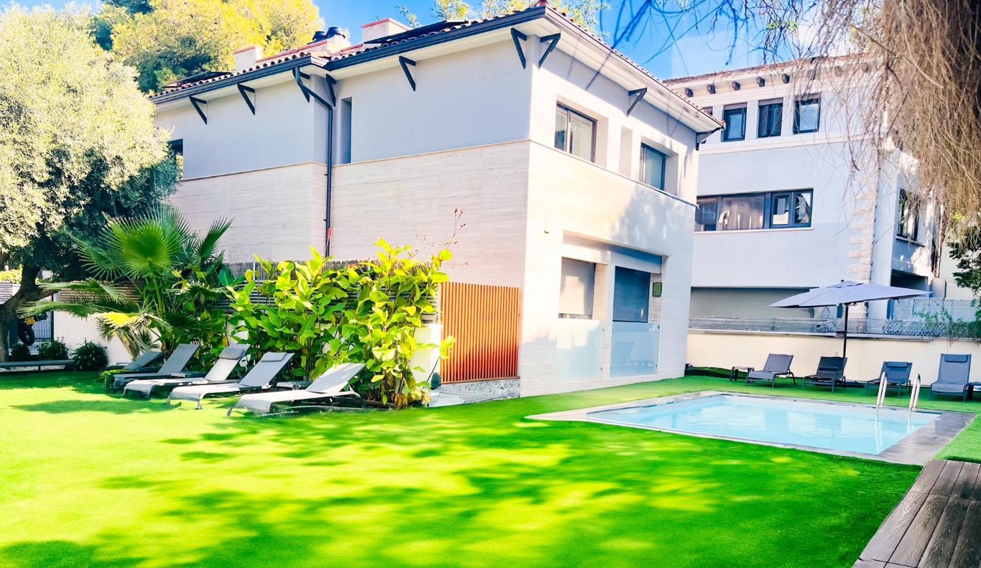 Hotel Sitges Bagian luar foto